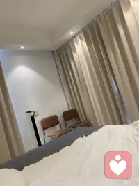 一個人的快樂，想滾哪張床就滾哪張床配圖