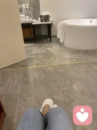 一個人的快樂，想滾哪張床就滾哪張床配圖