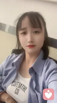 昨天職業裝，今天休閑裝，可以走成熟線也可以走溫柔風，打工人?????配圖