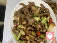 下班回家給娃洗澡燒飯，然后忙工作制作視頻，開飯，這種感覺真充實配圖