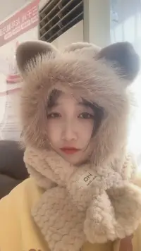 職業假笑，證明快樂.....配圖