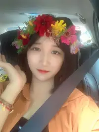 就算你是朵難養的花 ，對你用心的人依然會把你養的很好。配圖