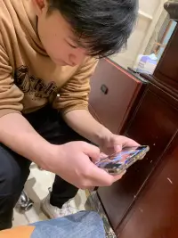 哈哈，弟弟果然就是幼稚啊，帶我看拳王哈哈哈配圖