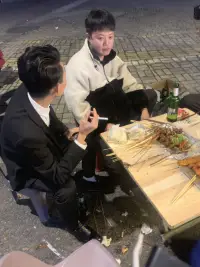 這就是快樂呀，一群帥哥哈哈哈配圖