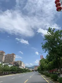 大美灣里！配圖