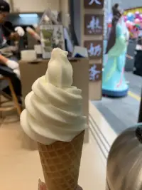 六一祝我這個大朋友兒童節(jié)快樂配圖