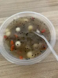 全是小胡同的特色，又是又熱又悶的一天.....配圖