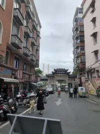 赴約....配圖
