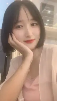 一群的同行，一群的中介子哈哈哈哈.....配圖