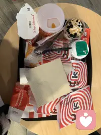 忙里偷閑的同時也不要忘記取悅自己、先取悅自己、在照顧生活配圖