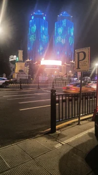 当你遇到不公平的事情、不协调的人际关系、不愉快的情感体验时，试试换位思考。时间是解决问题的最好办法，积极忘记过去的、眼前的不愉快，随时修正自己的认知观念，不要让痛苦的过去牵制住你的未来。相信自己是最好的、最可以依赖的。配图