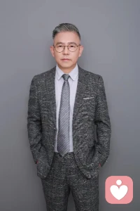 人生是一種經歷，更是一場修行。
修行有三苦：
愛離別，求不得，怨憎會。配圖