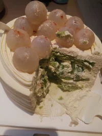 孩子，愿你活出心花怒放的人生。
勇敢做自己，腳踏實地，向下扎根，向上生長，向陽而生配圖