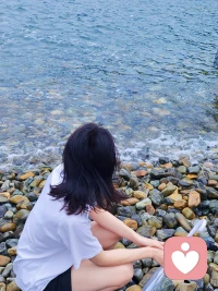 一個好的治療師或者心理學家可以幫助我們更好地了解自己和我們的掙扎 ,并引導我們找到自己的答案和解決方案。歸根結底，這取決于我們采取行動，努力成為最好的自己。配圖