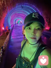 如果你還不了解自己；
如果你也在迷茫中不能自拔，不知道自己能干什么；
如果你也想通過用自己的優勢發力，找到自己的光。
那么請敞開心扉，讓我和你一起探索、找到、并且成就那個獨一無二的你，要知道生活本身就是寶藏，每個人都有自己的天賦，靈感，生生不息的能量。
希望每個人都能運用我們的人生策略，完成我們的人生使命。配圖