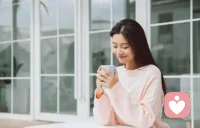 有一些大齡剩女是有如下原因的 ，列舉幾個 :



1、大齡剩女條件好的通常都是高學歷、職業(yè)教好、收入較高 ，一般男士入不了她的眼 ，達不到她的標準。



2、中國社會有些男士還是有這樣的思想的，就是男士綜合條件要比女士高才好 ，才感覺有面子，有地位 ，比女士差，好像是在吃軟飯 ，家里家外都不舒服 。



3、特別優(yōu)秀的男士，各方面條件都好的男士，有一部分人的婚姻取向不一定是追求女士的高學歷 、高收入。



4、有些高學歷的女士，有的書生氣較濃，有點小脾氣，生活能力有的差一些 。



5、有些大齡剩女比較挑剔 ，追求完美 ，要有房、 有車、 高學歷 、廚男、 浪漫等等，一是這樣的人難找 ，二是這樣的人不一定要她。



6、當今社會離婚率現象讓她們有些畏懼 ，對男士考量的有些讓人頭疼



等等。



這樣就經常出現高不成低不就的現象。配圖