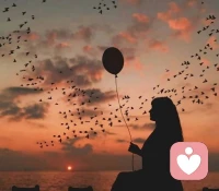 別想太多，因為沒有萬無一失。

很多人之所以想太多，是想務必周全，不要出岔子。

三國諸葛亮尚且算有失策！

世界像一座大山，上面霧氣朦朧，我們永遠不知道它的全貌如何，只能一邊走，一邊摸索。

王陽明說：夫?qū)W、問、思、辨，皆所以為學，未有學而不行者也。

想了解一個東西，就要去實踐，不能只是學習思考，那沒有用處。

王陽明很小的時候立志當圣人，很多人都嘲笑他自不量力。雖然一直受挫，但是他卻在行動中不斷發(fā)現(xiàn)理學的問題，這才有了后來心學的建立。

不要想太多，沒有頭緒也不要緊，先行動起來，事情會一點點露出眉目。

做，就有成功的機會；不做，就只能等待失敗。

偶有跌倒，也勝過無聊、無膽、不敢行動的徘徊。配圖