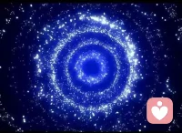 是什么東西障礙住了你的所見，讓你產生了心理的陰影？那個障礙物是什么？那個障礙物之一就是你的偏見，就是我們看問題時小知的角度。一個只有一個角度或低角度看問題的人，很容易陷入簡單的判斷。

你批評任何東西的時候，你是否會有一個暗暗的自我覺察：有沒有可能我陷入的是一種意識雷達太狹窄而帶來的偏見呢？我是否落入了小知的角度呢？配圖