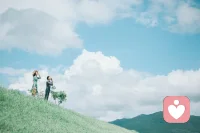 對待過往傷害的態度，決定了我們將擁有怎樣的人生。

曾經的傷害，如果反復糾纏，只會讓自己傷痕累累、千瘡百孔。

走出執念的牢籠，與往事和解，與自己和解，與世界和解，轉化、提升特別關鍵。

把握過好每一個當下，讓余生充滿陽光。配圖