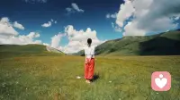 管窺效應指的是當人們只通過狹窄的視角觀察事物時，容易得出片面的結論，從而導致認知偏差。這種效應在我們的人際交往、決策制定乃至職業生涯中都可能產生深遠的影響。配圖