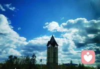 經歷了許多困苦，但他總是用一種輕松戲謔的口吻去描述自己受的苦、受到的冷漠和無視。
被愛的人總是有恃無恐，而被忽視的人總是一個人在孤單前行。配圖