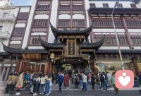 不要相信压力能够转化为动力，你的压力只会转化为病历。人真正的动力，源自于内心深处对于快乐和兴趣的追求。
——罗翔配图