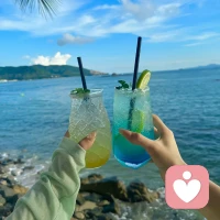 ?

知足且上進，溫柔且堅定

把生活調成自己喜歡的頻道。配圖