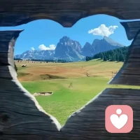 電影太仁慈，總能讓錯過的人重新相遇。生活不一樣，有的人說再見就再也不見。配圖