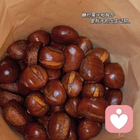 入秋九件套
 板栗紅薯糖葫蘆
 奶茶柿子關(guān)東煮
橘子落葉還有你配圖