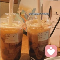 入秋九件套
 板栗紅薯糖葫蘆
 奶茶柿子關(guān)東煮
橘子落葉還有你配圖