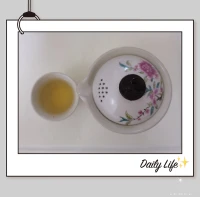 我知道，你已经很努力的把情绪调成了静音模式，可那些心底的波澜，还是在无人的角落，惊起一圈又一圈的涟漪。配图