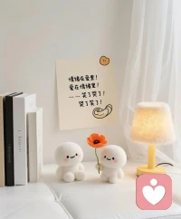 在这片情绪的角落，多少个日夜，我听过无数段心事，见过各种情绪的模样。从迷茫的深夜到豁然的清晨，那些藏在心底的褶皱，总能在这里被轻轻抚平。来这里，你的故事有人懂，你的情绪有人陪，就像在熟悉的港湾，总能找到安心的停靠。