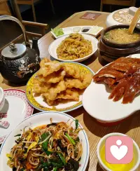 那些年经历的太多，宁愿相信是梦也不愿意相信那是真的，无论谁怎么说也没办法消除的印记，可无可奈何的是现在过得在好也不能替代过去。过去是忧郁未来是焦虑，现在或许才是关键点配图