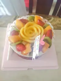 五一，你快乐吗?

曾经在想，我怎么变聪明，怎么变优秀，其实很简单，当你足够聪明，优秀时，你身边接触的，吸引到的，都是这种人，人和环境都是吸引力法则，有磁场反应。

一切都是因果，经验，体验，机会等，不要暗自去否定自己，当你不具备任何硬件和软件设备时，要去努力做出行为改变，持续努力，相信自己可以搞定，一个人信心，坚定很重要。

五一，你快乐吗？我希望你们节日快乐，每天都能快乐。有我在，给你信心和力量，一起加油，一起前进。配图