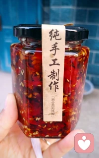 普普通通的一天
后備箱被填滿的快樂
?每次帶回多少種好吃的
?家里就有多少人愛我配圖