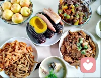 幸福莫過于
?陪爸媽一起，吃很多頓飯配圖