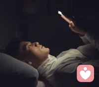 在電子產(chǎn)品泛濫的今天，一個優(yōu)質(zhì)的睡眠越來越難。曾經(jīng)有人倜儻說“十個人里有九個是熬夜的，還有一個熬的是通宵”
高質(zhì)量的睡眠成了當(dāng)代人真正夢寐以求的“奢侈品”了，你擁有了它，遠(yuǎn)比擁有男人眼中的阿斯頓馬丁，卡地亞，女人眼中的愛馬仕、圣羅蘭這些物質(zhì)上的奢侈品的人更富有！配圖