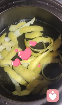 喜歡享受夜的寧靜，獨自一人默默等待，等待一個心靈與一個心靈的對話，一場互聯網的遇見配圖