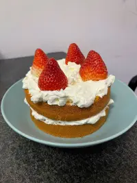 命运如同一位狡猾的赌场庄家，只负责洗牌和发牌，但是出牌的永远都是我们自己。配图