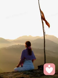 人生是一場修行苦難是必修課，沒有經歷過掙扎的人是不會幸福的，世界上最厲害的修行就是接受一切不幸的人各有各的不幸原因從來都不重要，對一些難以接受的經歷，我們可以把它通通的交給命運的洪流，你不可能真的遠離痛苦，唯有接受可以讓你撫平一切傷痕與自己和解，從來都不是一件容易的事情，但人一旦開始接受生命就充滿了希望和力量。世上有一把解決所有問題的鑰匙，那就是如是的接受。配圖