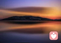 比结束更痛苦的，就是拖泥带水的耗着！

说爱吧，耗尽了所有希望；
说不爱吧，又在某个瞬间发了疯的想；
一边崩溃，一边自愈，反反复复；
一边清醒，一边糊涂，辗转难眠；
一边说放下，一边又无可救药的想……配图