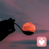 愿你有面对变化的勇气与智慧，如月般阴晴圆缺皆是风景，内心愈发坚韧。