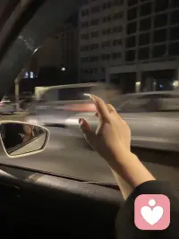 最近一直跟咨詢來訪者說，可以去試著做個列表，你想做什么，你能做什么，你做了什么。重點不是你要達成什么結果，目標只是方向，方向需要根據變量隨時調整，要根據自身體感像跑步一樣去認真跑好面前三步，放下外界壓力，別活在別人嘴里，任何人都沒你了解你自己。放下你要去的目的地，未來隨時都在發生變化，不去跟別人做比較，調整思維習慣，跟別人比較滿腦子都是悲劇，只當突破自己常常都會遇見驚喜。別怕失敗，別怕再試一次。配圖