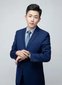 從前車馬很慢，書信很遠，一生只夠愛一人~陪
伴是最長情的告白！