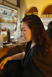 你的时间有限，不要浪费于重复别人的生活。不要被教条束缚——生活在他人思考的结果里。不要让别人的观点淹没了你内心的声音。