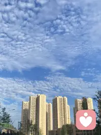 幸福的人一生被童年治愈，而不幸福的人卻用一生在治愈自己的童年。所以。人的一生。童年尤為重要！