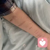 好奇怪 我越用心他們就像抓住了我的把柄 和我談條件配圖