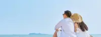 老師二十幾年生活閱歷經驗分享，結婚有風險，進入須謹慎！

結婚前一定要問自己的三件事情
?
1、搞清楚結婚是為了什么，才能夠頭腦清醒地去選擇合適的對象。
?
比方說，如果是為了傳宗接代，那么你就要考慮對方各方面的基因，包括個子多高、什么體質、什么性格等，這些都有可能全部轉嫁到你未來的孩子身上。
?
2、你對伴侶的了解究竟有多少呢？
?
你對他家的背景了解多少？你知不知道結婚以后，就不是兩個人了，而是兩家子人？
?
我就告訴過我的孩子，一定要交往至少兩年以上再談婚嫁，磨合得差不多了再考慮結婚。
?
3、做好改變的準備。
?
沒有人天生與你是相合的，婚姻到了后來，更多的是犧牲、遷就、忍讓，不是一般人想象的兩情歡愉后的風花雪月。
?
此外，結婚之后，兩個人會面臨很多生活層面大大小小的事件以及不一致的地方，同時也需要共同經歷生命中許多的第一次，任誰也無法預測自己的反應會如何。
?
所以，想要維系好的婚姻，勢必需要有包容心、理解能力，或是適當改變自己的性格、價值觀來平衡關系！配圖