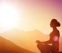 顏色可以影響情緒

當(dāng)你情緒暴躁時，多看看綠色和藍(lán)色，能讓你盡快平靜下來，不要看黑色和灰色，這會讓你的心情變得更糟！配圖