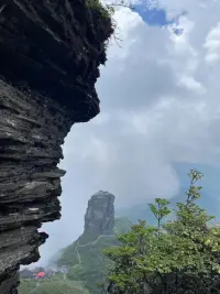 人生感悟


大多人都害怕?谷低?期

低?期谷?其實(shí)?老是?天在救了你?的命

如果?天老?想送你一個(gè)?好很?的禮物，但?又是?怕你?不接?住，他就?先會?把你推?深到?淵中歷練，磨?你煉?的意?心志?智，鍛煉你?筋的?骨體膚

讓?變你?得足?強(qiáng)夠?大，變得?所無?不能。到那?就時(shí)?是你?大行?運(yùn)，潑天富?的貴?時(shí)候。

所以?谷低?期的你可?會能?焦慮、迷茫，沒?方有?向，做什?都么?不順，不?外被?界甚至身?人邊?的認(rèn)可，想?在走?伸手不?五見?指的?夜黑?里，沒有半?星點(diǎn)?光。

但熬?這過?段日子，你?會就?有一種?然豁?開朗的狀態(tài)，世?觀界?和人生觀?有會?顛覆?的性?改變！配圖